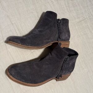 Dolce Vita Suede Booties - Charcoal - sz 7.5